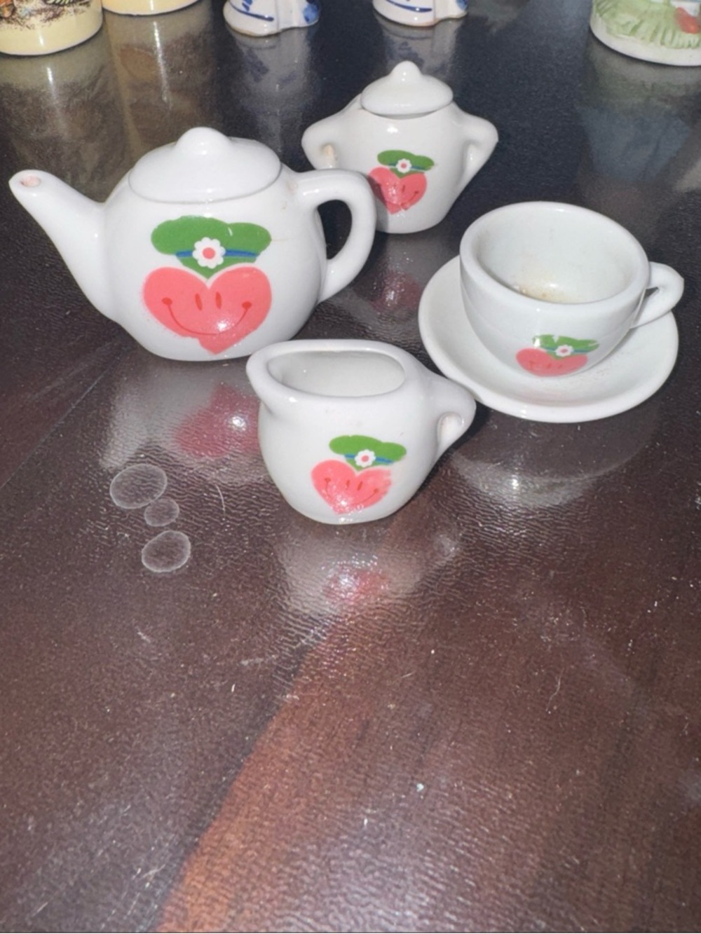 Miniature Ceramic Tea Set - Picture 4 of 4